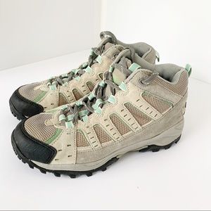 Denali Backcountry Hiking Boots Tan Size 8